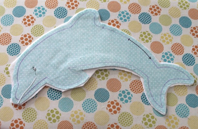 Delfin-Kuschel-Kissen 4