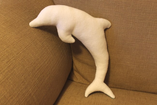 Delfin-Kuschel-Kissen 6