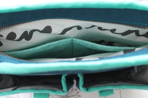 Campfire Messenger Bag 8